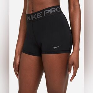 Nike Pro 3” Shorts - Black - Size Large